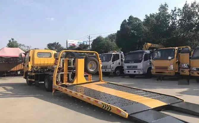 上林汽车中途维修案例